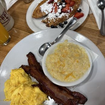 Big Bad Breakfast - Big Bad Breakfast Plate French Toast Grits - Breakfast & Brunch Near Me - Mount Pleasant, South Carolina