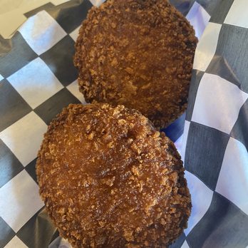 Mrs Lively's Cajun Konnection - Crab cakes - Cajun/Creole Near Me - Lake Dallas, Texas