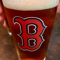 Rosalie's Pizza - Pizza & beer, goes great together!