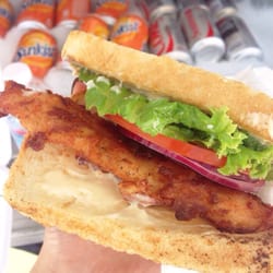 Munchinn Food Truck - Chicken sandwich w/sourdough