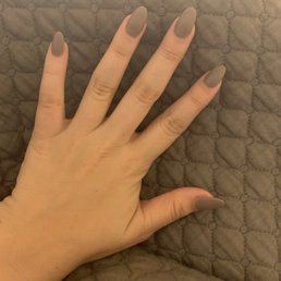 Dip nails