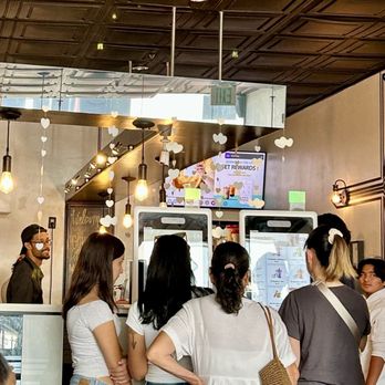 Gong Cha - Busy place - Coffee & Tea Near Me - Los Angeles, California