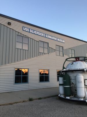 USS Silversides Submarine Museum by null