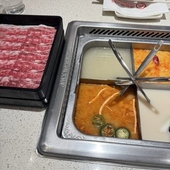 Haidilao - Chinese Near Me - Mesa, Arizona