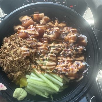 Sushi Hut - Poke Bowl - Sushi Bars Near Me - Salinas, California