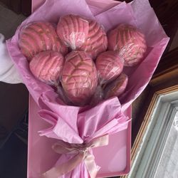 La Nueva Bakery - Conchas