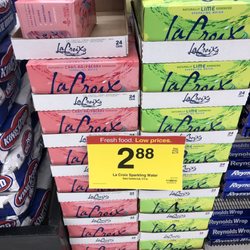 Fred Meyer - Seltzer on sale