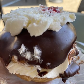 Rick's Dessert Diner - Cream Puff - Desserts Near Me - Sacramento, California Rick's Dessert Diner - Cream Puff - Desserts Near Me - Sacramento, California