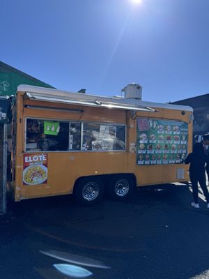 Best Roasted Corn Stand by null