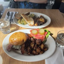 EATS BURGER w/ Potatoes and Egg Bacon Scallion Scramble with/ Toast and Potatoes EATS BURGER w/ Potatoes and Egg Bacon Scallion Scramble with/ Toast and Potatoes