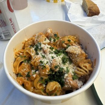 Gigi's Pasta - Pasta with vodka sauce and chicken - Italian Near Me - Washington, DC, District of Columbia Gigi's Pasta - Pasta with vodka sauce and chicken - Italian Near Me - Washington, DC, District of Columbia