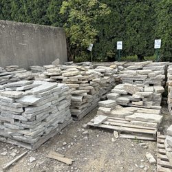 Midwest Decorative Stone & Landscape Supply - White steppers
