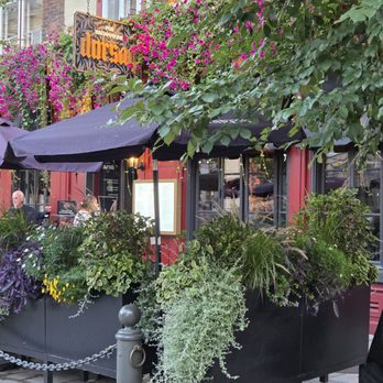 Dorsay Pub Britannique - Outside view - Gastropubs Near Me - Quebec City, Quebec