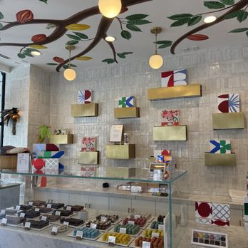 andSons Chocolates - Chocolatiers & Shops Near Me - Beverly Hills, California
