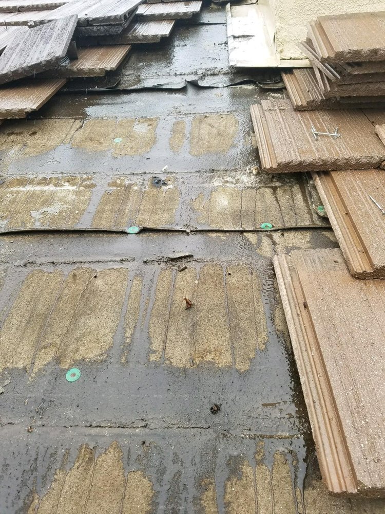 Slide of Hester Roofing