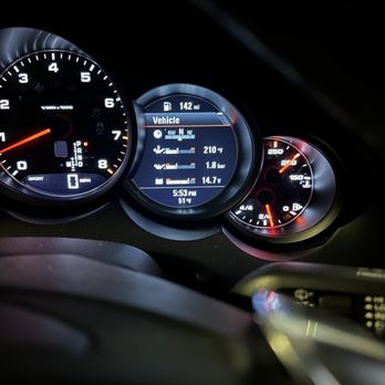 Dobson Stuttgart - Oil needs to be at 1.8L to be "full" for Porsche - Auto Repair Near Me - Seattle, Washington Dobson Stuttgart - Oil needs to be at 1.8L to be "full" for Porsche - Auto Repair Near Me - Seattle, Washington