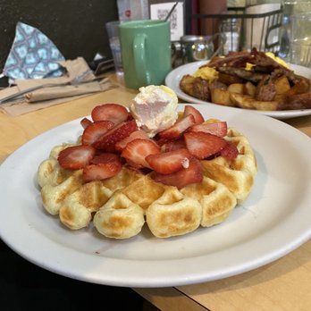 Sunny's - Waffle - Coffee & Tea Near Me - Denver, Colorado