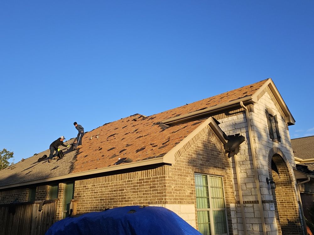 Slide of RDZ Roofing