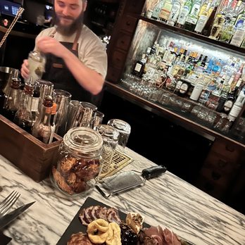 The Courtesy - Ryan the amazing bartender - Cocktail Bars Near Me - Winter Park, Florida The Courtesy - Ryan the amazing bartender - Cocktail Bars Near Me - Winter Park, Florida