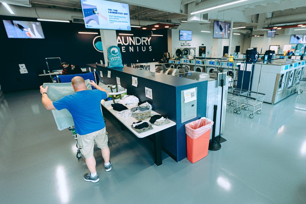 LAUNDRY GENIUS 27 Photos & 15 Reviews 7807 Evergreen Way, Everett