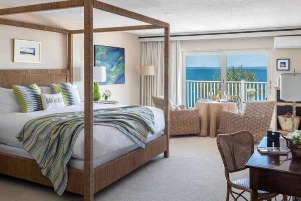 The Bayview Hotel by null