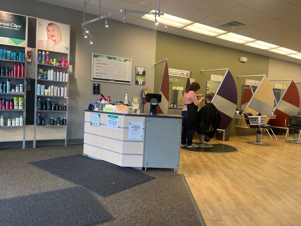 Great Clips Logo