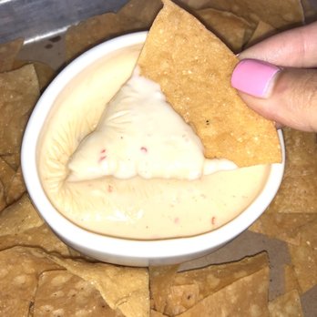 Barra - Yummy queso - Mexican Near Me - Sandusky, Ohio