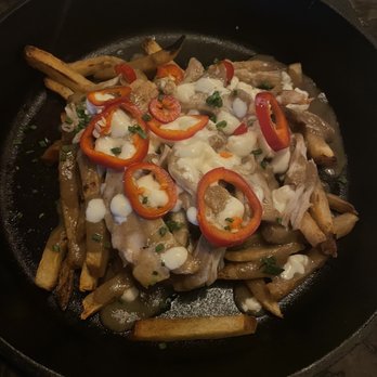 Wren & Wolf - Chicken poutine - Cocktail Bars Near Me - Phoenix, Arizona Wren & Wolf - Chicken poutine - Cocktail Bars Near Me - Phoenix, Arizona