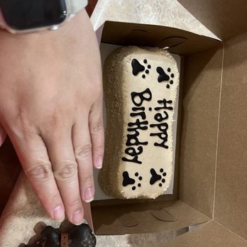 The Cakehound - Dog loved it. Kids not so much. Lol. They wanted to try it so who was I to stop them. - Pet Stores Near Me - Columbus , Ohio The Cakehound - Dog loved it. Kids not so much. Lol. They wanted to try it so who was I to stop them. - Pet Stores Near Me - Columbus , Ohio