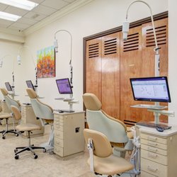 Lili & Associates - Patient Chair