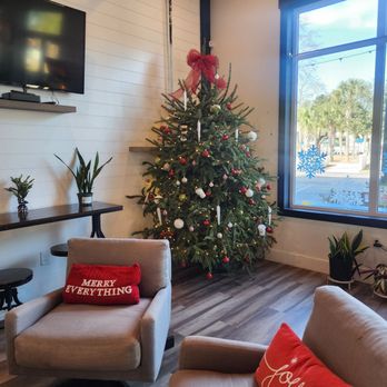 Brew - Coffee & Tea Near Me - Hanahan, South Carolina