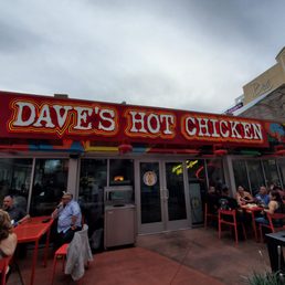 DAVE’S HOT CHICKEN - Updated July 2025 - 283 Photos & 199 Reviews ...