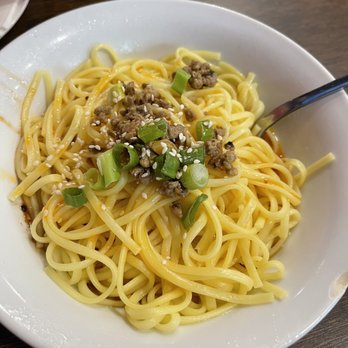 E-TANG - Dan Dan Noodles - Chinese Near Me - Savannah, Georgia