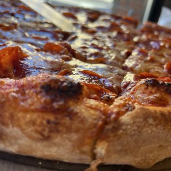 Red Rose - Pizza Near Me - Springfield, Massachusetts