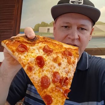 LaRocco's Pizzeria - Pizza Near Me - Culver City, California
