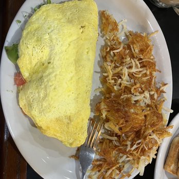 Cafe Java - Austin - California Omelet  Avocado, tomato, sprouts and Swiss-American cheese   I always add chopped bacon - Coffee & Tea Near Me - Austin, Texas