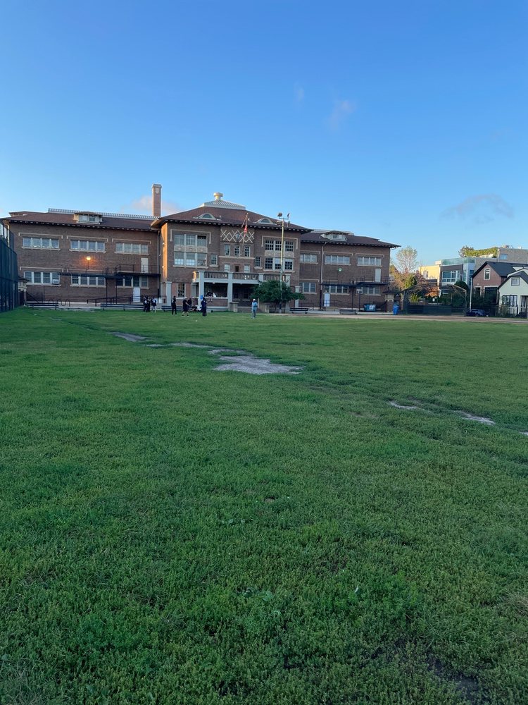 HOLSTEIN PARK Updated May 2024 49 Reviews 2200 N Oakley Ave