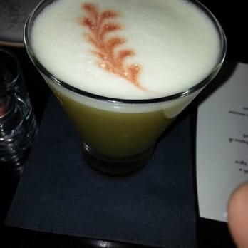 Tanta - Pisco Sour - barsol quebranta pisco, egg white foam, passion fruit, sugar & amargo chucho bitters. - Peruvian Near Me - Chicago, Illinois