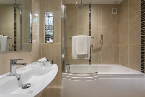 Park Inn By Radisson Shannon Airport by null