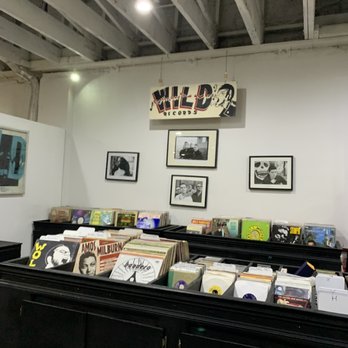 Space City Vintage - Used, Vintage & Consignment Near Me - Los Angeles, California Space City Vintage - Used, Vintage & Consignment Near Me - Los Angeles, California