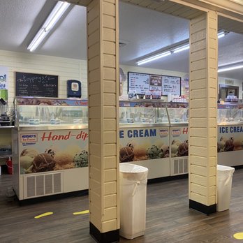 Village Scoop - Inside - Ice Cream & Frozen Yogurt Near Me - Chimney Rock, North Carolina Village Scoop - Inside - Ice Cream & Frozen Yogurt Near Me - Chimney Rock, North Carolina