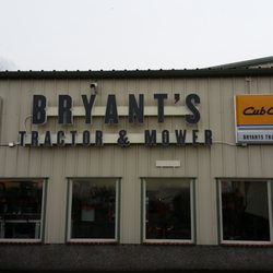 Bryant's Tractor & Mower