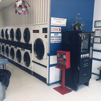 Misty Cove Laudromat - Inside the Misty Cove - Laundromat Near Me - Weirton, West Virginia Misty Cove Laudromat - Inside the Misty Cove - Laundromat Near Me - Weirton, West Virginia
