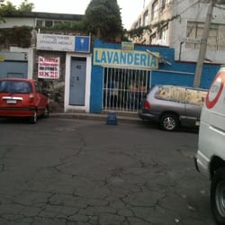 Lavandería "Revolución"