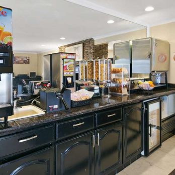 Best Western Westminster Inn - Breakfast Area - Hotels Near Me - Westminster, California Best Western Westminster Inn - Breakfast Area - Hotels Near Me - Westminster, California