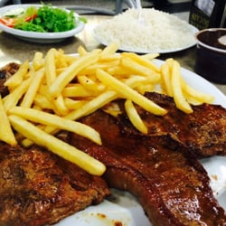Astoria - Picanha e filé mignon com fritas