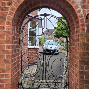 Ronta Artistic Metalwork - Fences & Gates Near Me - Chesterfield, DBY Ronta Artistic Metalwork - Fences & Gates Near Me - Chesterfield, DBY