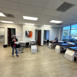 California Rehabilitation and Sports Therapy - Corona - Inside