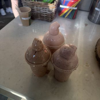 Main Squeeze - Juice Bars & Smoothies Near Me - Santa Monica, California