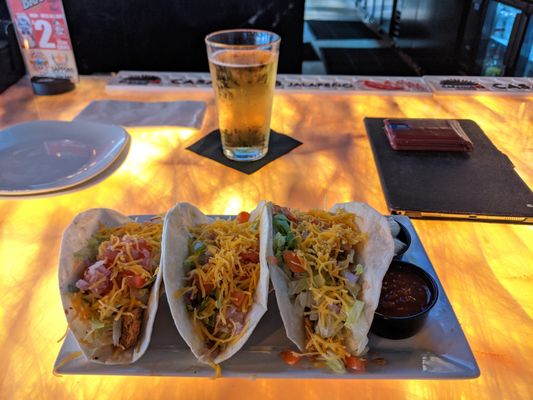 Boozy's Bar & Grill, 21504 John R Rd, Hazel Park, MI 48030